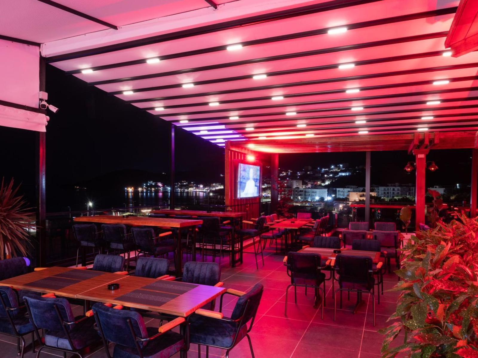 Nia Boutique Hotel By Rapo'S Resort Хімара Екстер'єр фото